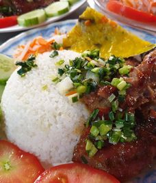 trứng hấp mộc nhĩ