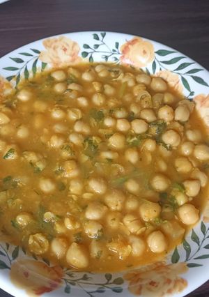 Una foto de Garbanzos guisados-colombianos