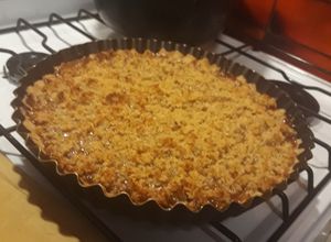 Una foto de Torta de coco y dulce de leche