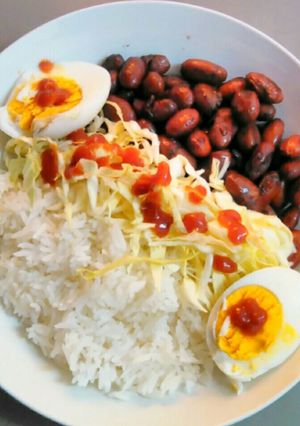 A picture of Rice with sugar adzuki bean.