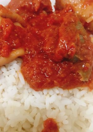 A picture of Buka stew and rice.
