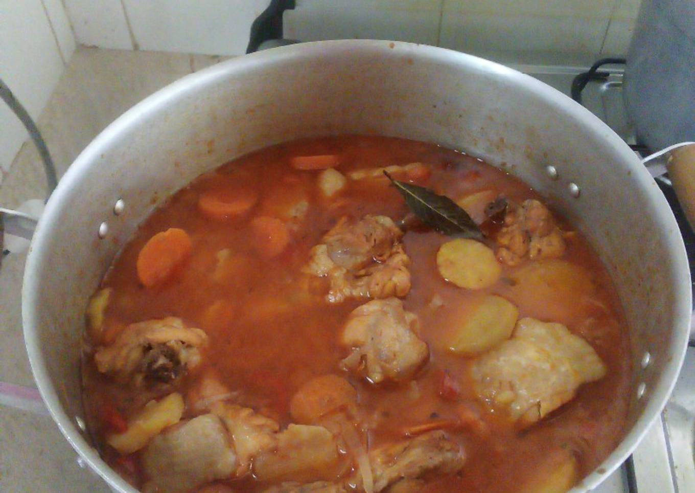 Estofado de pollo