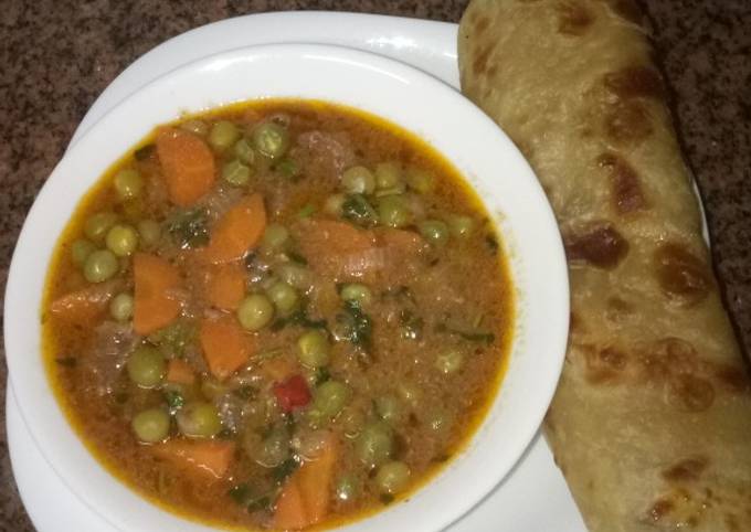 Soft layered chapati and beef stew#author marathon