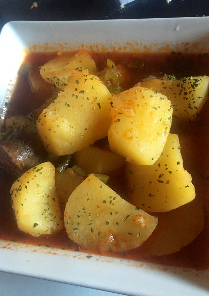 Una foto de Patatas a la riojana