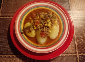 Una foto de Tomaticán con caldo (c/carne molida)