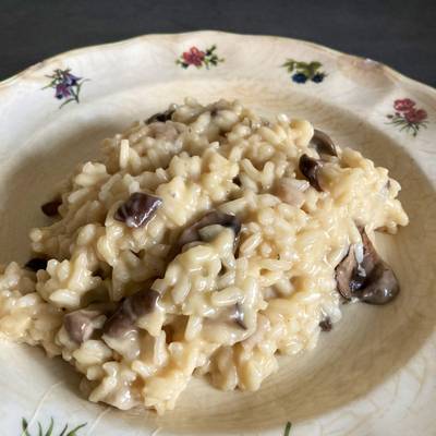 Auténtica receta italiana-Risotto ai funghi (con setas) Receta de Tere  Gray- Cookpad