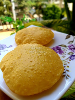 A picture of Wheat puri.