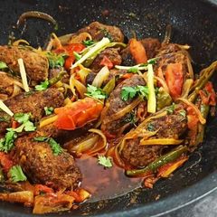 A picture of Dum kabab.
