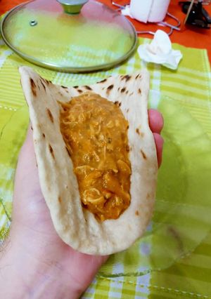 Una foto de Quesadillas de pollo, tomate y cheddar, muy fáciles y ricas