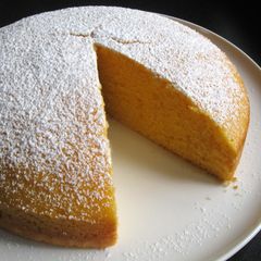 A picture of Soft & Moist Custard Powder Cake.