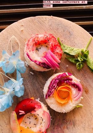 A picture of Sushi donuts.