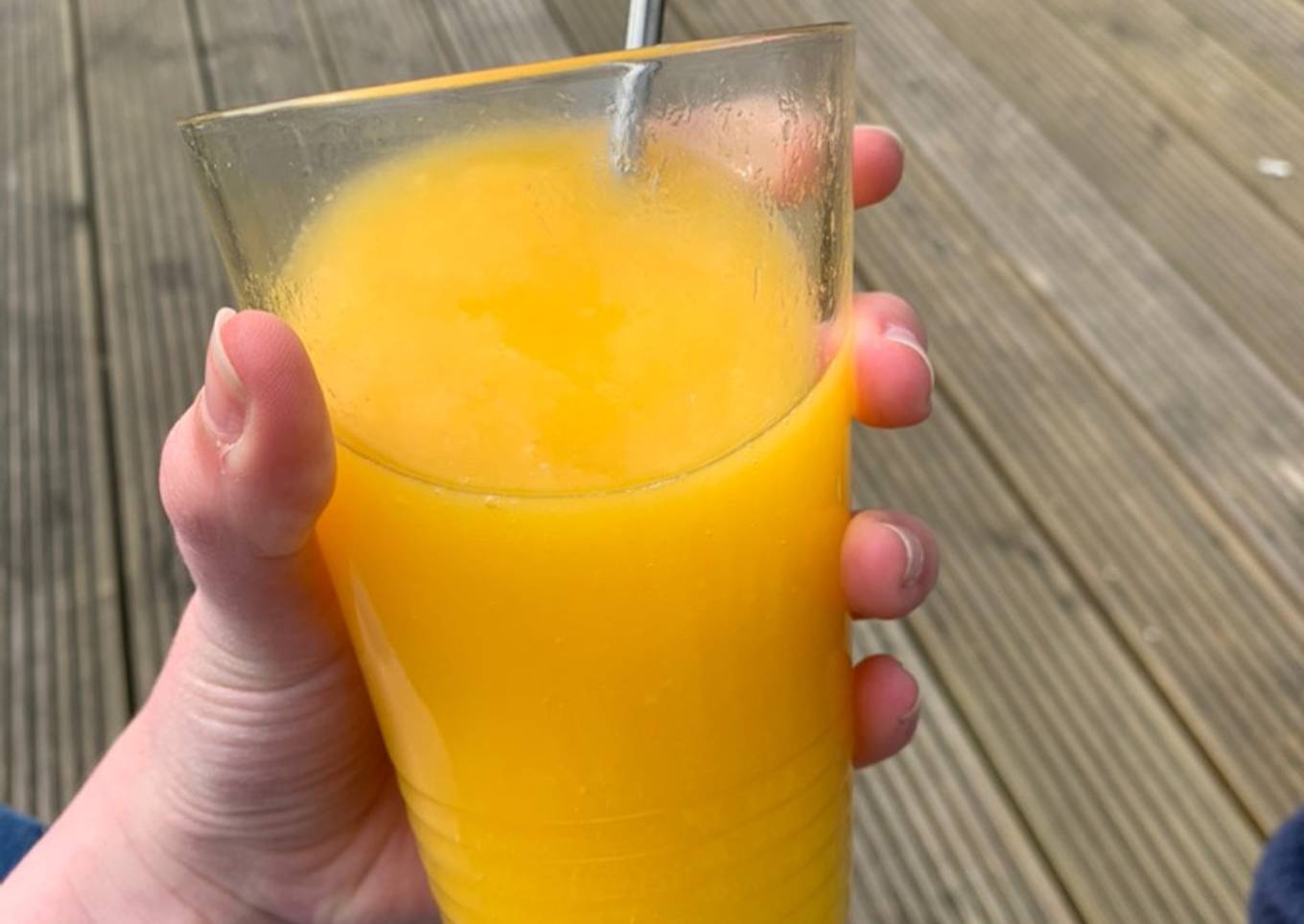 Mango and orange slushie