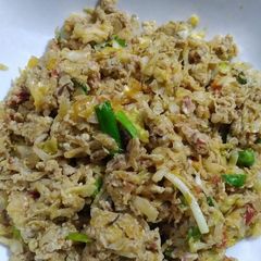 A picture of Cabbage scrambled egg.