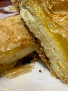 起酥肉鬆麵包 的食譜成品照片