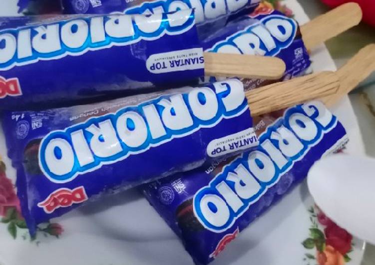 Langkah Mudah untuk Menyiapkan Es krim oreo kw #bukaday1, Enak Banget