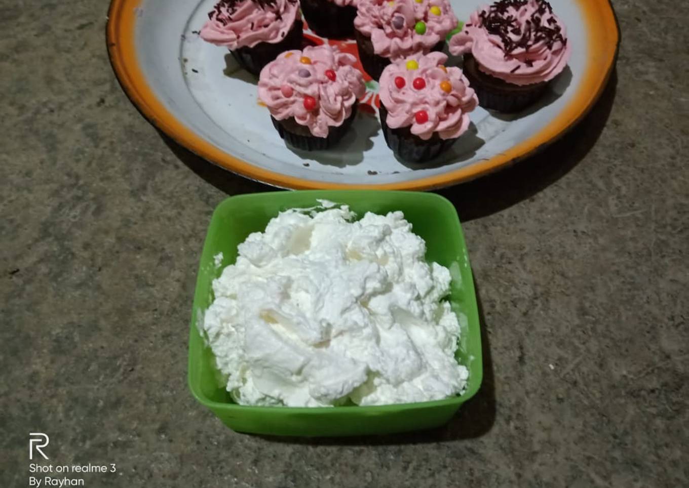 Butter Cream Mudah, Cepat dan Enak