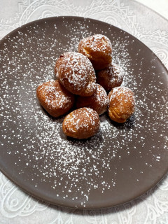 Foto di Frittelle alla crema