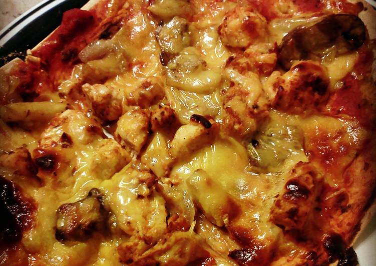 Step-by-Step Guide to Prepare Favorite buffalo chicken flatbread pizza