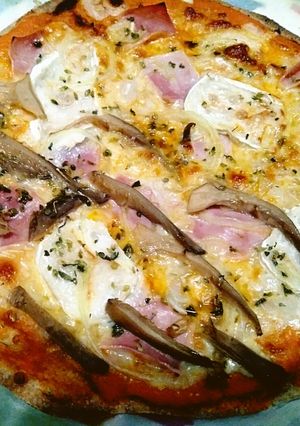 Foto principal de Masa de pizza crujiente