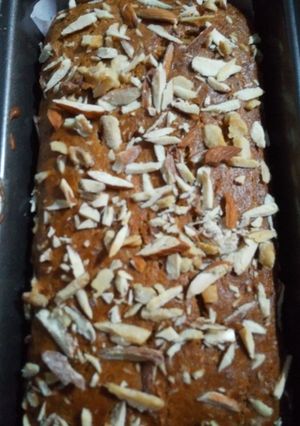 A picture of Walnut Almond Banana Cake.