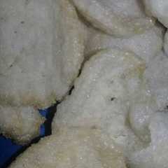 A picture of Kerupuk Nasi (sisa).