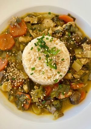 Une photo de Curry Thaï au poulet et légumes
