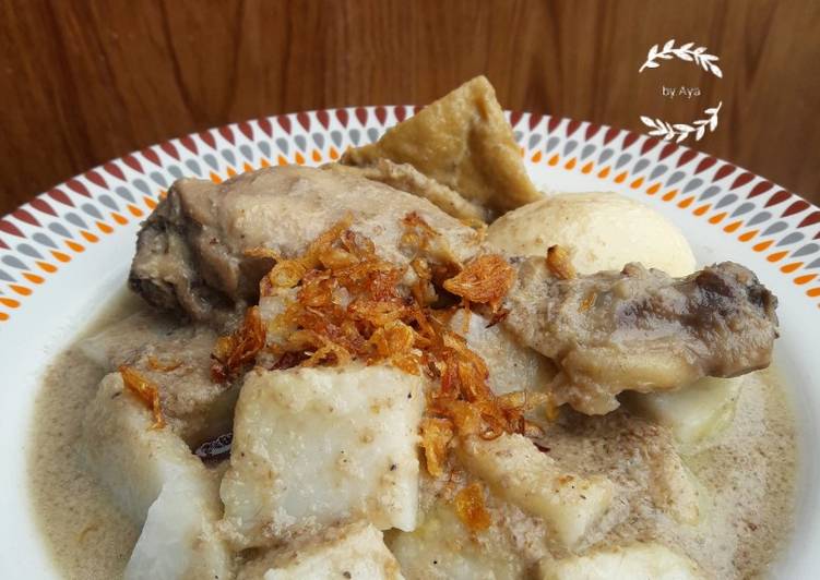 Lontong Opor