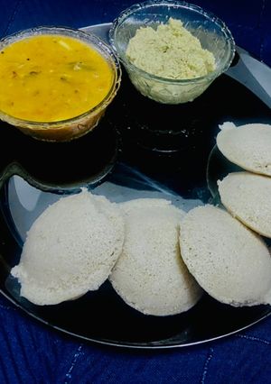 A picture of Samai Idli / little millet idli.