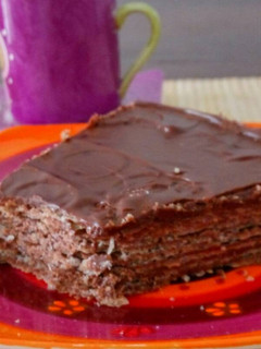 Una foto de 🍫Tarta "memoria a los 80"