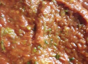 Foto principal de Albóndigas de atún en salsa de tomates con verduras