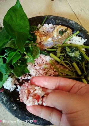 Foto resep Nguah Coet (Makan Di Cobek) Sunda