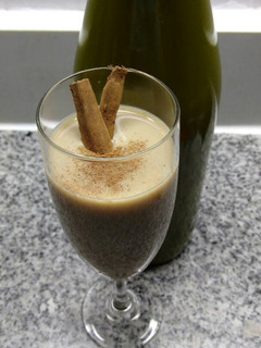 Una foto de Cola de mono con leche condensada