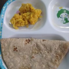 A picture of Chapati side dish Kadalaimav.