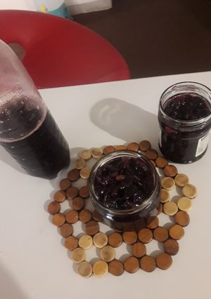 عکسی از دستور شربت و مربای گیلاس🍒🥔