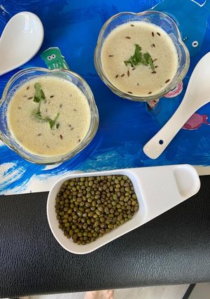 મગ નો સૂપ (Moong Soup Recipe In Gujarati) રેસીપી મુખ્ય ફોટો