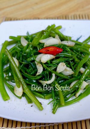 Hình của món Rau Muống Xào Tỏi.
