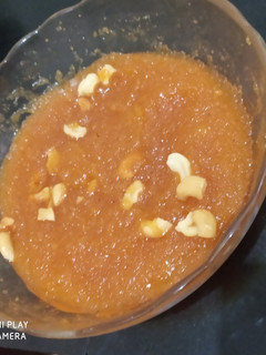 ரவா கேசரி (Rava Kesari Recipe in Tamil) செய்முறை முக்கிய புகைப்படம்