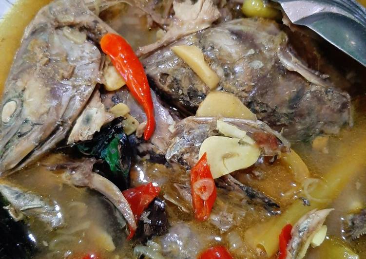 Resep Sup kuning kepala ikan Anti Gagal