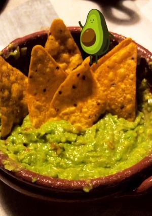 Una foto de Guacamole 🥑🍅🍋