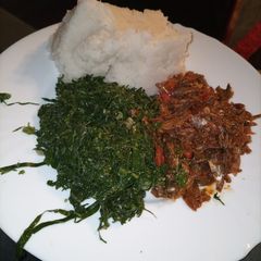 A picture of Omena.