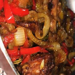 A picture of Peppered chicken.