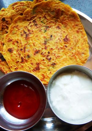 A picture of Besan ka chilla.