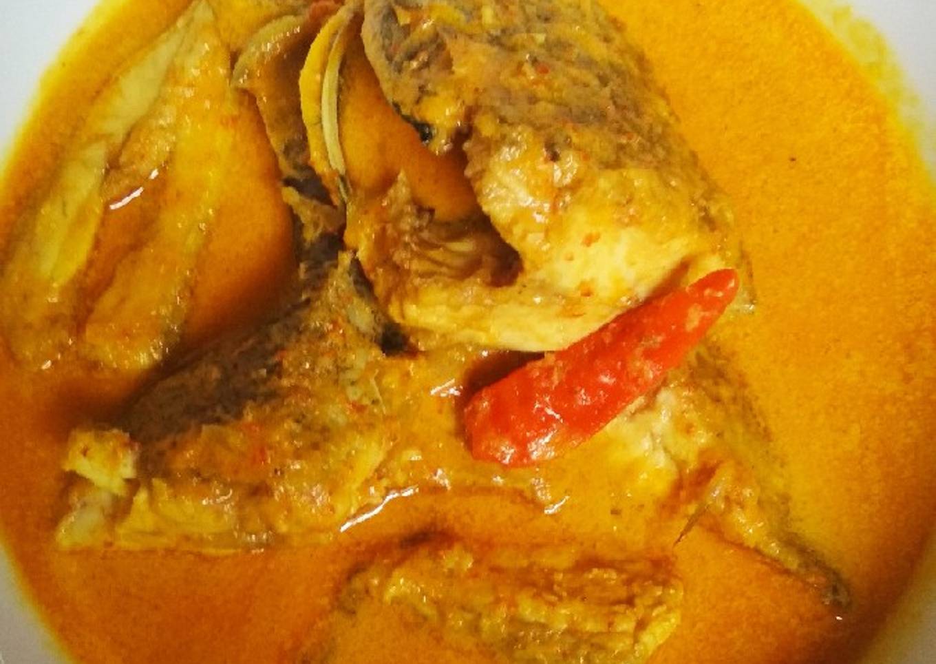 6.Gulai ikan bawal putih