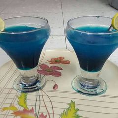 A picture of Blue lagoon mocktail.