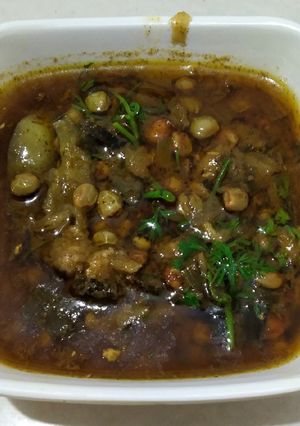 ग्रीन ओनियन आणि तुरीच्या दाण्याची भाजी ( green onion ani turichya danyachi bhaaji recipe in marathi रेसिपी चे मुख्य फोटो 