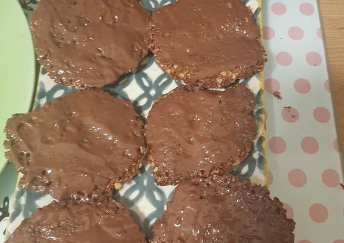 Recette Délicieuse Cookies flocon d'avoine glaçage chocolat au lait