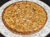 Kuchen de manzanas con almendras