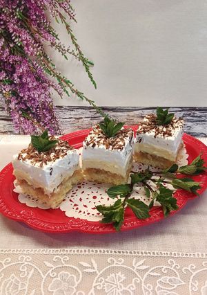 Almás krémes 🍎🍰 recept fotója