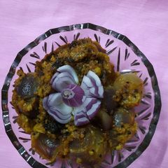 Sabut pyaj ki sabji A picture of Sabut pyaj ki sabji.