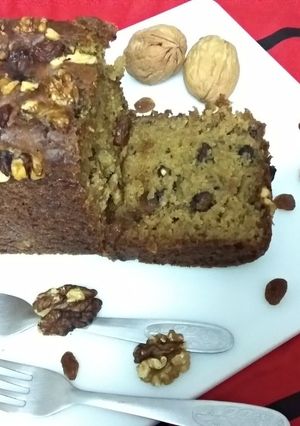 A picture of Coffee Banana Walnut Cake Without Oven.